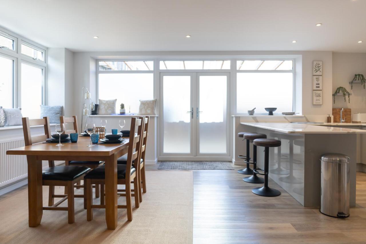Amazing New Spacious Apartment In Se1 ลอนดอน ภายนอก รูปภาพ