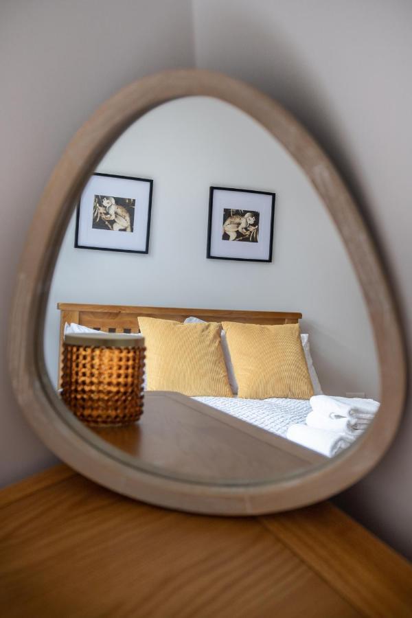 Amazing New Spacious Apartment In Se1 ลอนดอน ภายนอก รูปภาพ